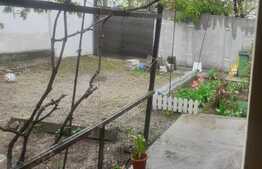 Casa cu o curte superba in Colentina, 400 mp teren, 5 camere, strada linistita 