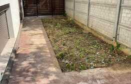 Apartament de 3 camere, 133 mp, curte proprie, bloc nou, zona 1 Mai