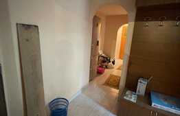 Apartament de 3 camere, 65 mp, decomandat, bulevardul Chisinau