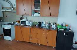 Apartament 2 camere, 77 mp, semidecomandat, zona Dristor