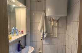 Apartament 3 camere, 40 mp, zona Baicului