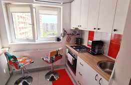 Garsoniera, 24 mp, etaj intermediar, Titan