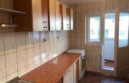 Apartament de 4 camere, 84 mp, semidecomandat, zona Dobroesti