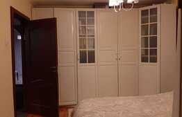 Apartament de 3 camere, 73 mp, decomandat, zona Titan 