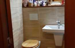 Apartament de 3 camere, 73 mp, decomandat, zona Titan 