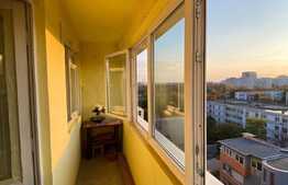 Apartament de 2 camere, 49 mp, parcare, zona Titan