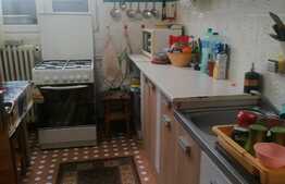 Apartament de 3 camere, 72 mp, decomandat, zona Titan 