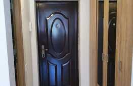 Garsoniera 28 mp, decomandata, zona Titan