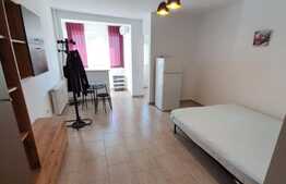 Garsoniera 28 mp, decomandata, zona Titan