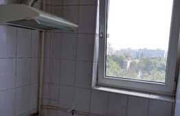 Garsoniera 30 mp, decomandata, zona Titan