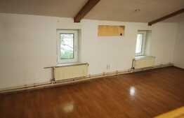 Apartament 6 camere, 130 mp utili, decomandat, Eminescu