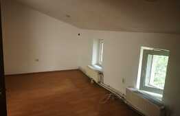Apartament 6 camere, 130 mp utili, decomandat, Eminescu
