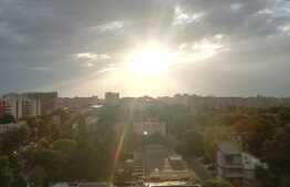 Apartament 3 camere, 72 mp, semidecomandat,zona Baba Novac