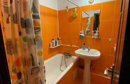 Apartament de 2 camere, 56 mp, decomandat, zona Titan