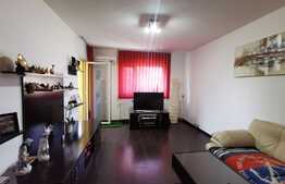 Apartament 3 camere, decomandat, parcare, zona Băneasa