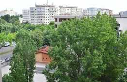 Garsonieră 22 mp, mobilată, zona Postăvarului 