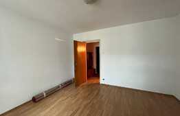 Garsoniera de 30 mp, balcon, zona Costin Georgian 