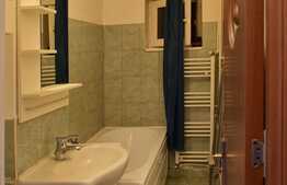 Garsonieră cu balcon în zona Titan 