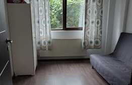 Apartament de 3 camere, 77 mp, decomandat, zona Jiului