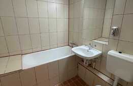 Apartament 5 camere, 110 mp, etaj intermediar, Piata Sfanta Vineri