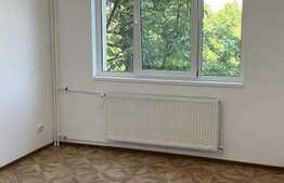 Apartament de 2 camere, 48 mp, decomandat, zona 1 Decembrie 1918 