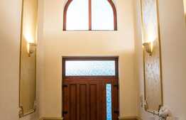 Apartament LUX 6 camere, 200 mp, terasa 25 mp, Piata Sfantul Stefan