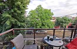 Apartament de 2 camere, etaj intermediar, centrală proprie, zona Bucureștii Noi