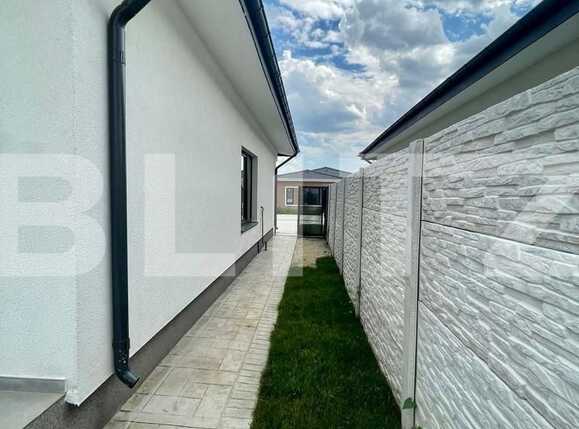 Vila Pe Parter, Tunari  | Poza12