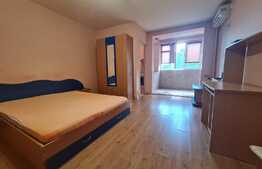 Garsoniera in zona Costin Georgian, 30mp, foarte luminoasa.