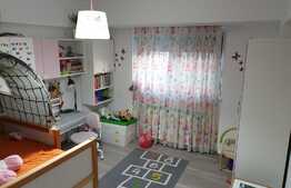 Apartament 3 camere, 74 mp, etaj intermediar, zona Palatul Parlamentului