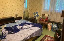 Apartament 3 camere, 70 mp, etaj intermediar, Trapezului