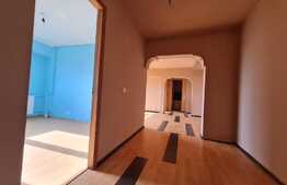 Apartament 3 camere, 80mp, 1 decembrie 1918.