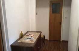 Apartament de 3 camere, 64 mp, semidecomandat, zona Pantelimon