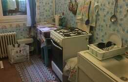 Apartament de 2 camere, 48 mp, semidecomandat, zona Pajura