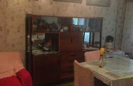 Apartament de 2 camere, 48 mp, semidecomandat, zona Pajura