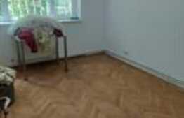 Apartament de 2 camere, 43 mp, decomandat, zona Pajura 