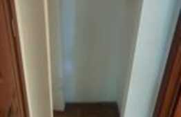 Apartament de 2 camere, 43 mp, decomandat, zona Pajura 