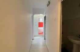 Apartament 3 camere, 68 mp, parcare, zona Margeanului