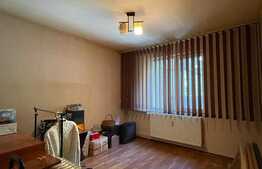 Apartament 4 camere, 80 mp, etaj intermediar, zona Margeanului 