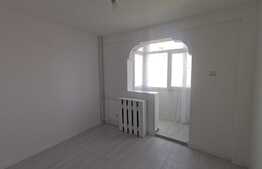 Apartament de 2 camere, decomandat, renovat complet, zona Victoriei