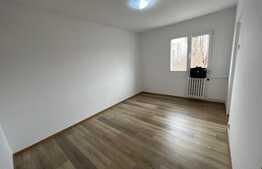 Garsonieră 18mp, etaj intermediar, in zona Postăvarului, Titan