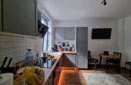 Apartament de 2 camere, 43 mp, decomandat, zona Parcul Carol