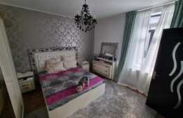 Apartament de 2 camere, 43 mp, decomandat, zona Parcul Carol