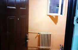 Apartament 3 camere, 54 mp, decomandat, zona Teiul Doamnei