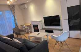 Casa de 3 camere, 70 mp, piscina, Tunari