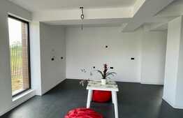 Vila smart, 243 mp, 336 mp teren, lux, zona Pipera