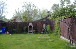 Casa langa lac, 80 mp, teren 300 mp, terasa, in zona Tei