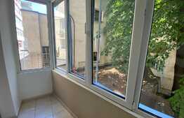 Apartament 3 camere, 70 mp, etaj intermediar, Sala Palatului