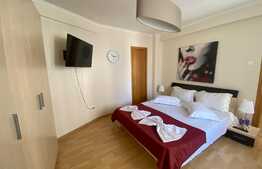 Apartament 3 camere, 70 mp, etaj intermediar, Sala Palatului