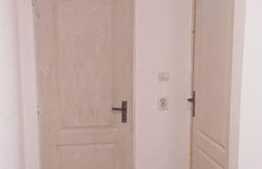 Apartament de 3 camere, 70 mp, semidecomandat, zona 13 Septembrie